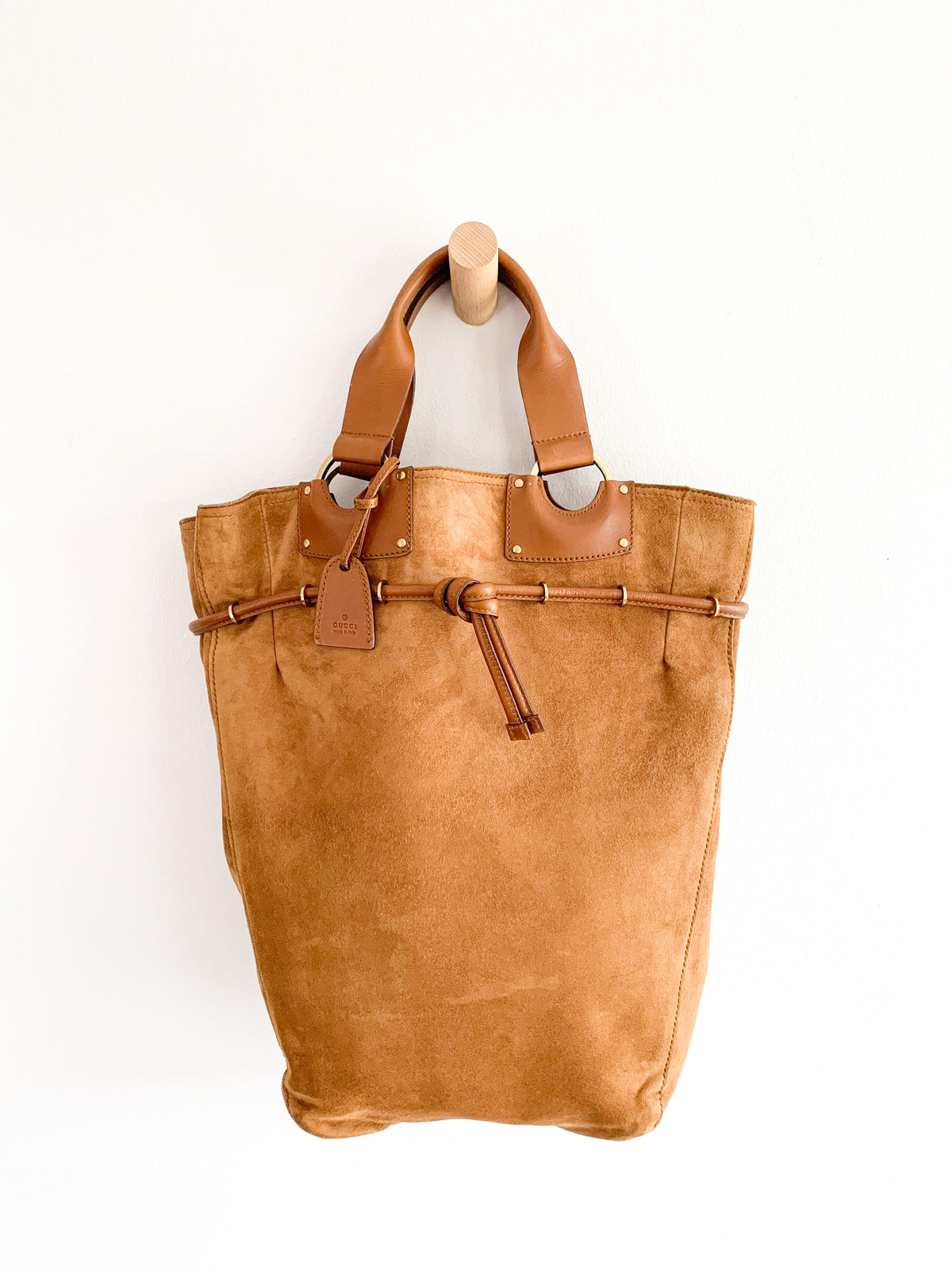 Gucci Suede Top Handle Tote – Carny Couture