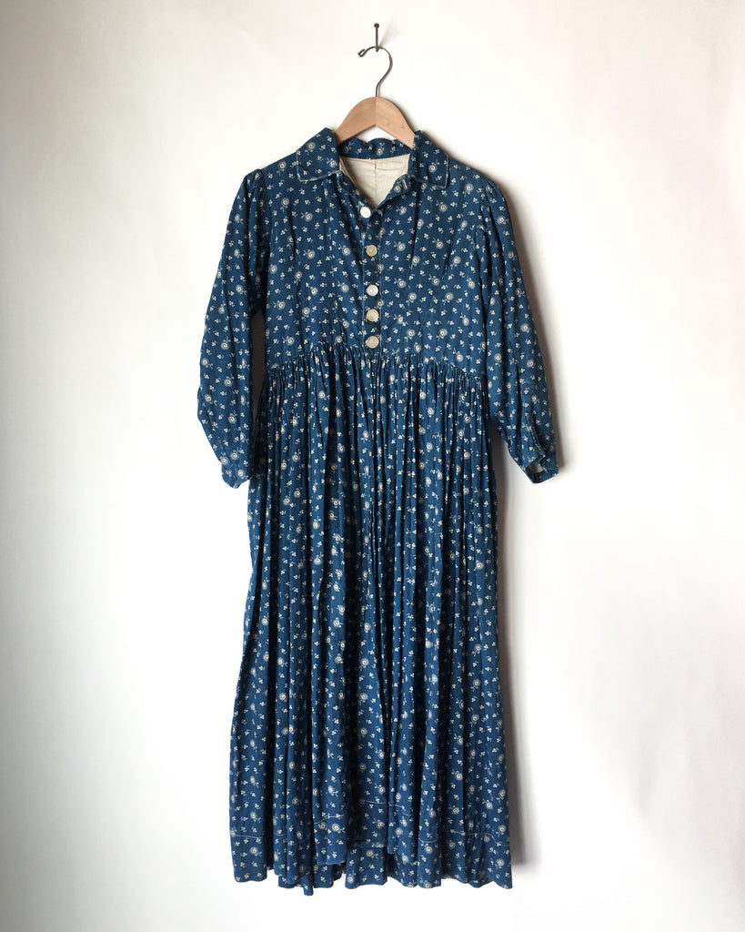 1800s Calico Print Cotton Prairie Dress 1800s Calico Print Cotton Prairie Dress