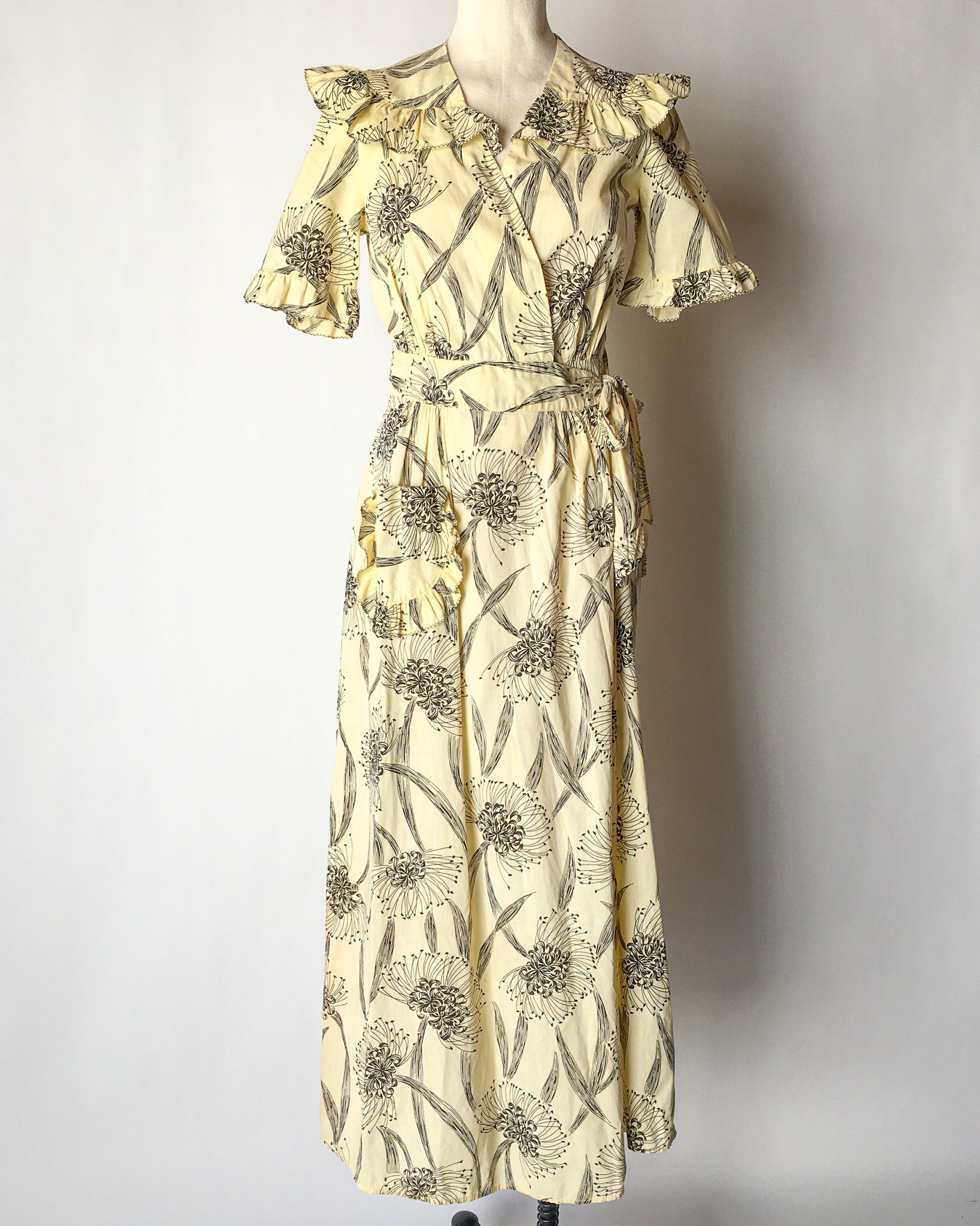 1930’s Hostess Dress – Carny Couture