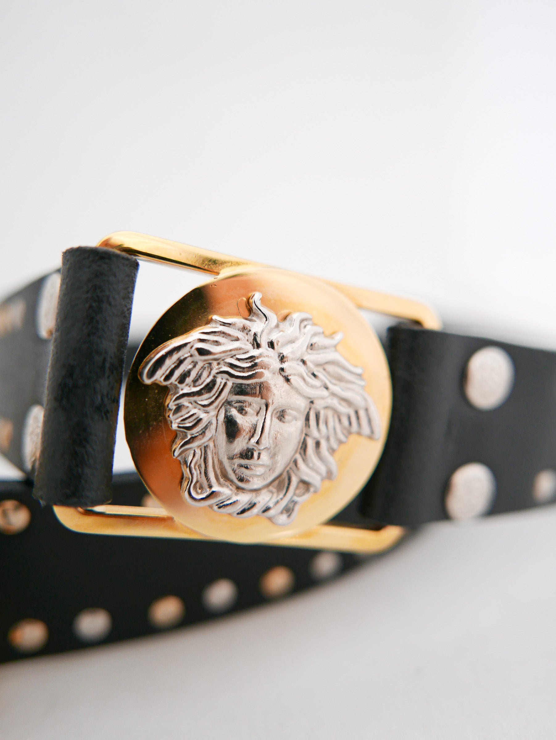 Versace_belt_black_L1180502. Versace_belt_black_L1180502.