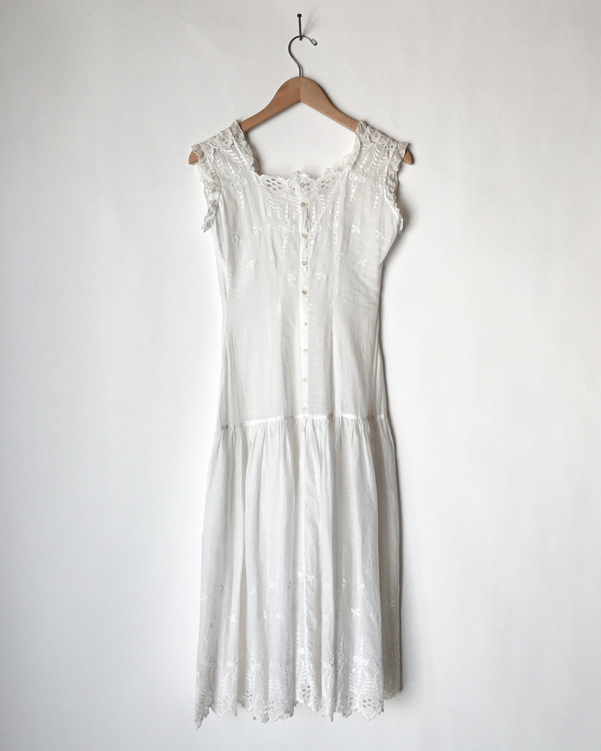 Antique White Cotton Voile Dress – Carny Couture