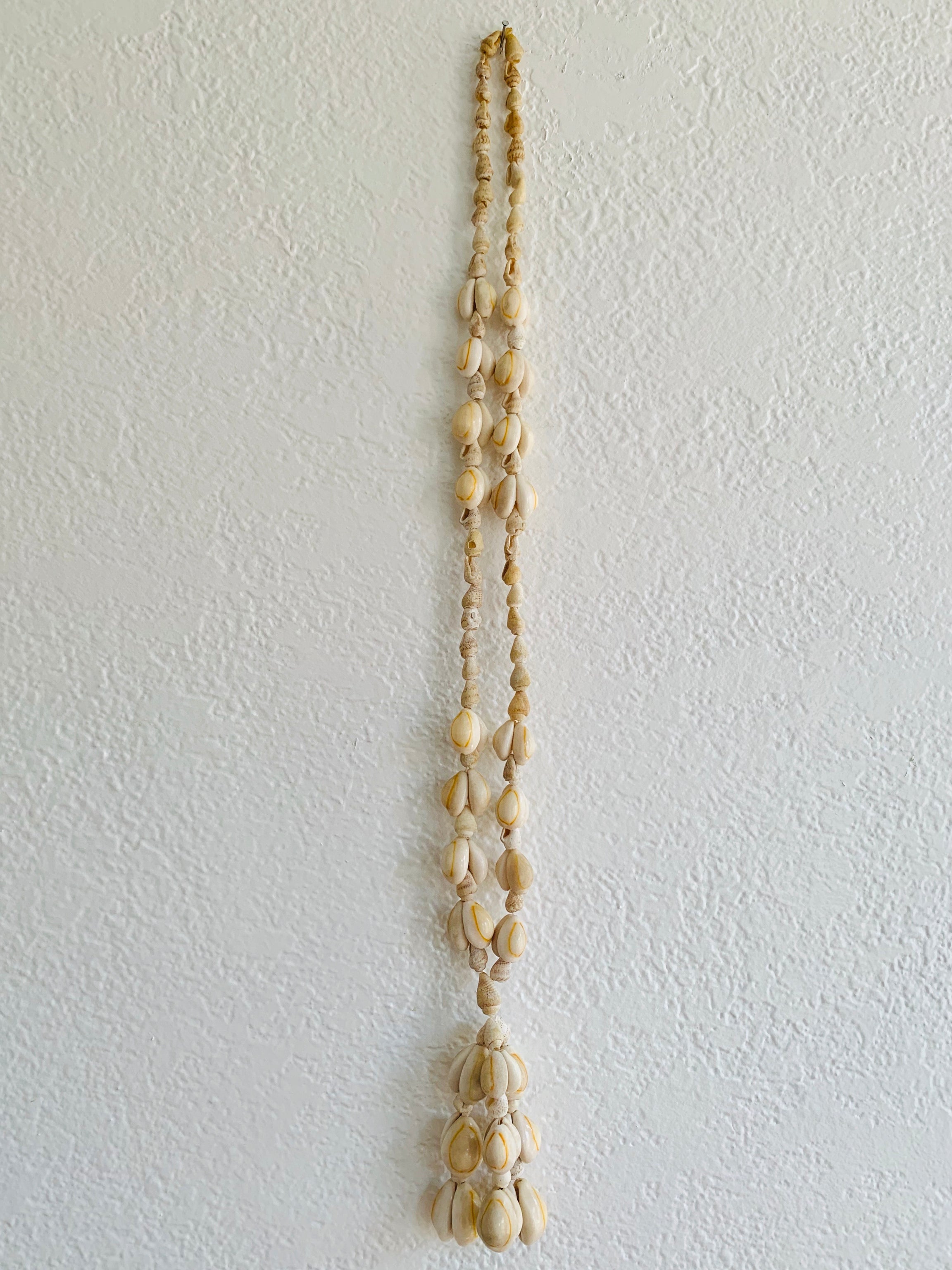 Long Shell Lei – Carny Couture